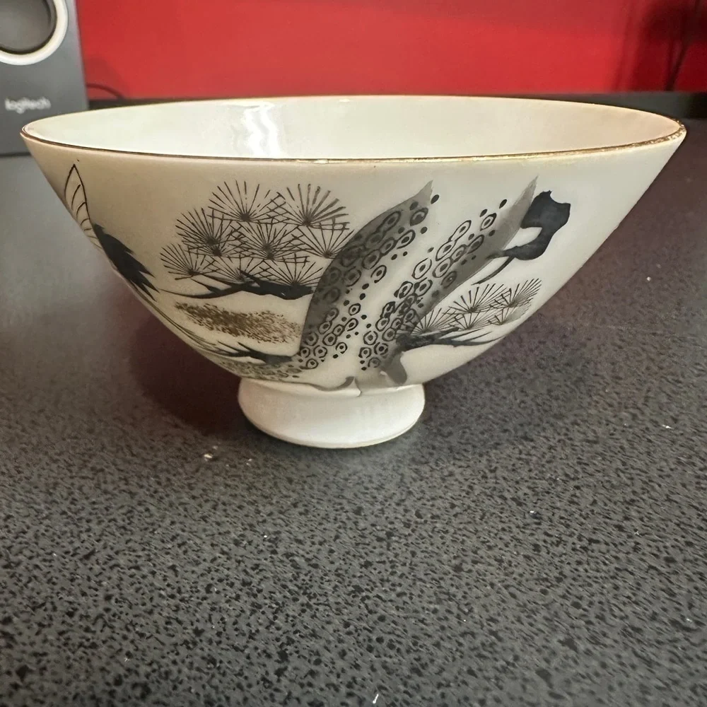 Vintage Porcelain Japanese Rice Bowl Red Crowned Crane Design 4.5 Inch Round